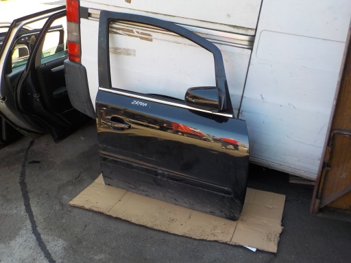door right front opel zafira b 2006r