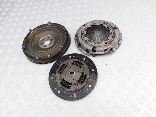 complete clutch pressure plate disc Peugeot Partner Berlingo 1.6 HDI OEM