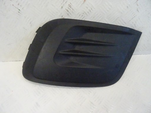grid of a bumper front left CITROEN BERLINGO III LIFT 9810966177