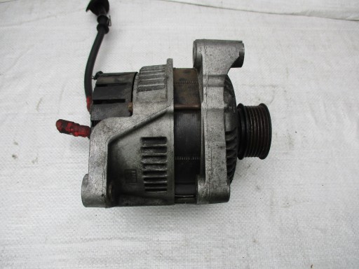 Bmw e46 lift 2.0 d генератор 7788223a103 2542538c