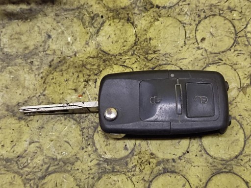 AUDI A3 8L ignition key 4B0905851