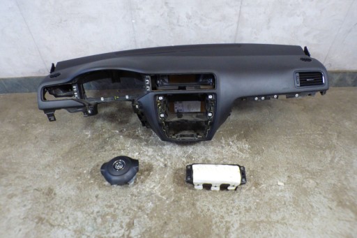 Volkswagen Jetta VI 5C dashboard panel airbags airbag KPL original st.BDB DEMONTAZ