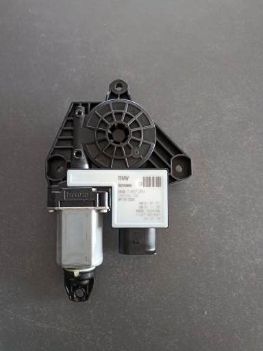 51357457251 - Электродвигатель стеклоподъемника левый задний bmw x3 g01 x4 g01 7457251
