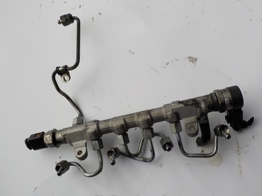 AUDI A4 B8 2.0 TDI ORG Rampe injection 03L130089N