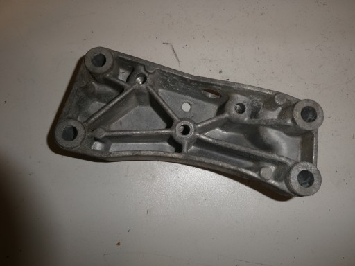 VW AUDI SEAT SKODA Getriebehalter getriebe 1K0199117AM