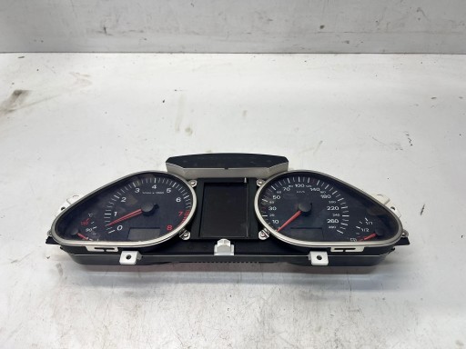 budíky budiky AUDI A6 C6 2.4 4F0920901F