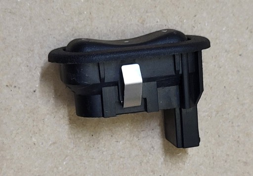 switch lifting of the window right front OPEL ASTRA G 13363100 90561388 EU