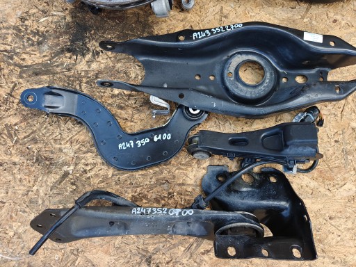 swing arm rear part sususpension left MERCEDES GLA X247 35 AMG 4 MATIC 4x4