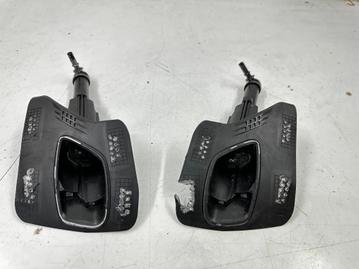 20848434 20848433 - ОМИВАЧ ФАР ЛАМПИ ПРАВИЙ ЛІВИЙ OPEL ZAFIRA C LIFT В ЗБОРІ