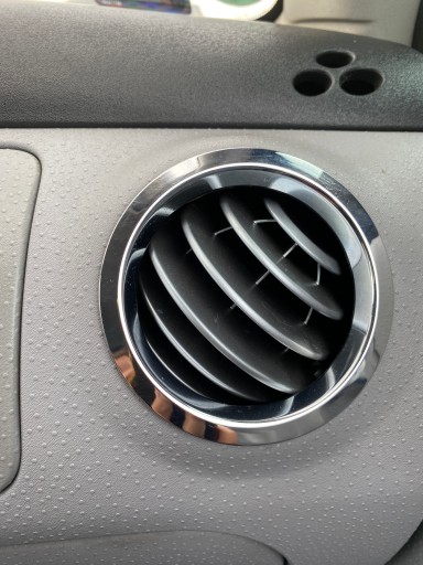 grid air conditioning devices air right of the passenger Citroen C3 Plurier 03-09
