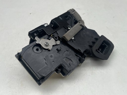 AUDI A6 C8 lock door left rear part 4K0839015P @M