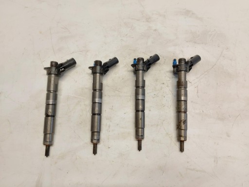 MERCEDES W213 E300de Kombi 2.0 CDI injection injecteur A6540700187