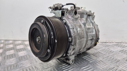 BMW X5 E70 40i kompresor klimatizaci N55 9217868 N55B30A