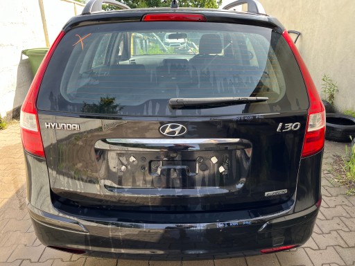 HYUNDAI I30 and KOMBI LIFT light right rear part 92402-2R1 2009-12R