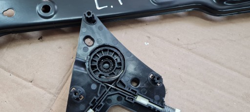 Jeep Grand Cherokee WL 2022 window regulator mechanism left rear part