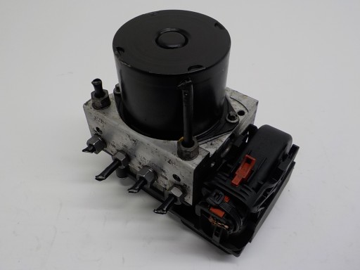 SKODA FABIA II pump ABS 0265231945 6R0614117D 0265800635