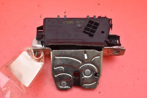 lock bonnet rear part boot 13117285 OPEL ZAFIRA B 05-10