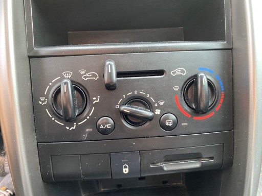 switch PANEL air conditioning devices of the air conditioning OGRZEWANIA Peugeot 207 SW 06-13