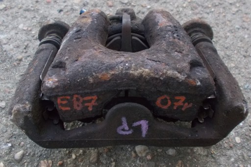 BMW E87 2.0 and 07R caliper brake left front