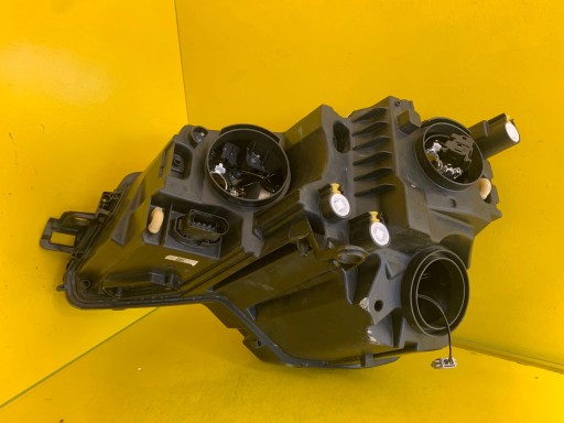 light right SKODA KAROQ 57B941016A 2017