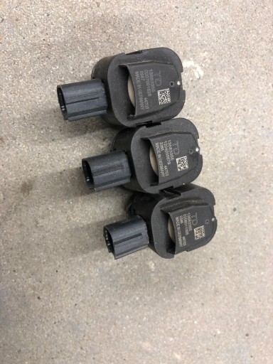 13509729 - Chevrolet CAMARO 2016 16 датчик удара двери