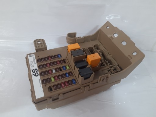 Subaru forester v 19 - блок запобіжників 82201sj900 сша