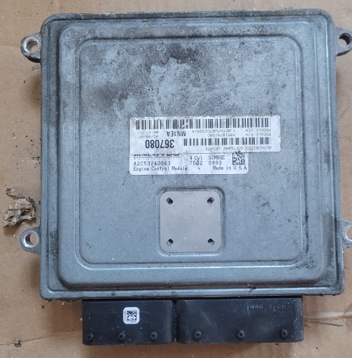 P04692101AE - Jeep compass 2.0 a2c53240963 комп'ютер