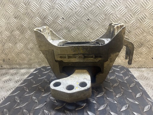 engine mount OPEL ASTRA J V06580 1.7 CDTI
