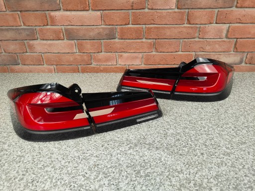 Bmw 5 g30 lci задній ліхтар eu комплект 8493811 8493812 5a38af1 5a38af2