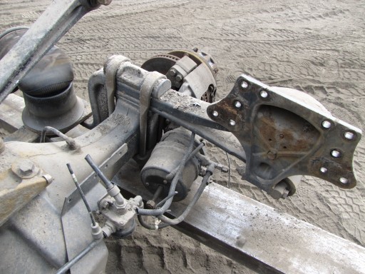 Ручка, крепление задней пружины, renault midlum 180 dci