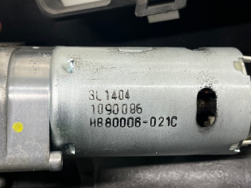 pump lifting bonnet OPEL INSIGNIA 13279362 / HB80076-065