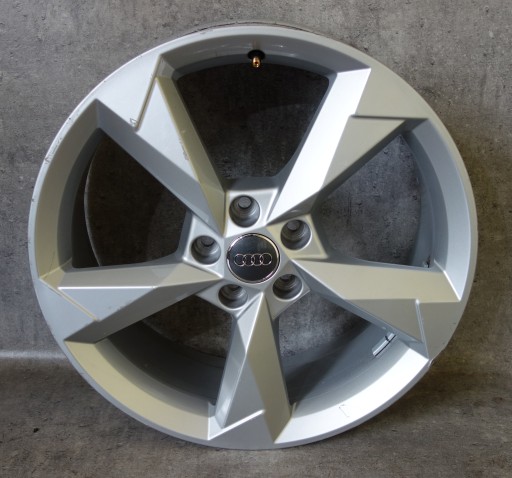 AUDI Q3 83a 19 дюймов 19