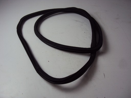 УЩІЛЬНЮВАЧ ДВЕРЕЙ ПРАВИЙ ПЕРЕДНІЙ SEAT LEON III