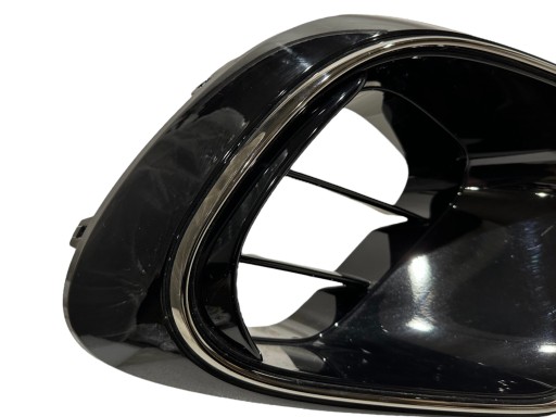 MERCEDES BENZ boczny grill grid RH A2238855201