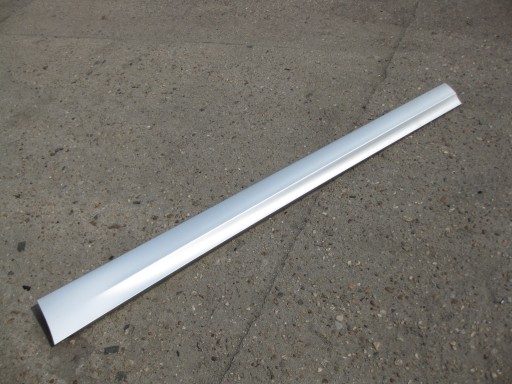 BMW E91 2.0 D 09R Blende Gehäuse Leiste Schutzleiste schwellen links 7202651