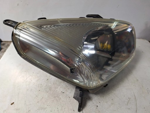 light front right Toyota RAV4 00-03 EU