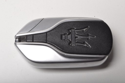 MASERATI LEVANTE SQ4 КЛЮЧ ДИСТАНЦІЙНОГО КЕРУВАННЯ 19R