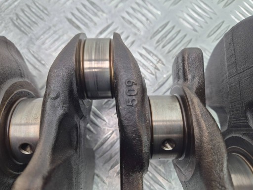 crank BMW 1 F20 F21 114i 116i 118i 2409188 N13B16A
