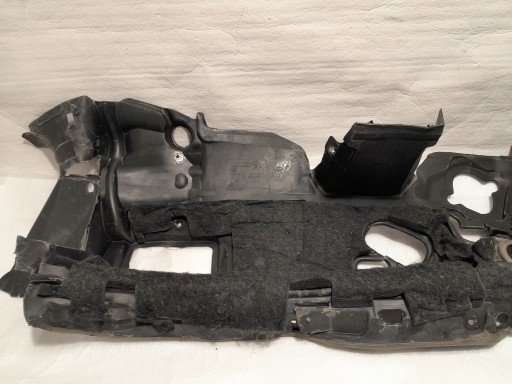 AUDI A4 B9 LIFT Schalldämmung wärmblech 8W1863947K