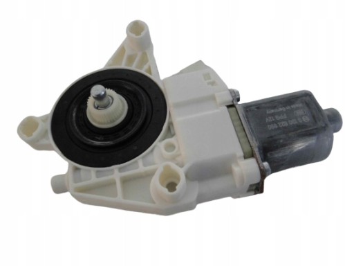 A2469065100 - Mercedes gla x156 156 мотор переднего левого стекла