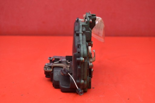 lock door left front front EU C3B1837015Q VW PASSAT B5 LIFT 00-05
