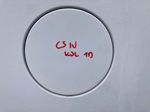 KIA CARENS IV fuel tank door of the fuel 1D 2013-18R