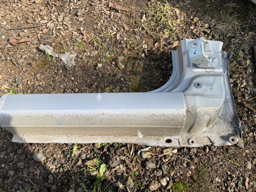 ПОРОГ ПРАВАЯ СТОЙКА RENAULT TWINGO II