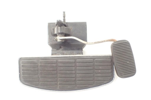 132196-1111 - Suzuki VL 1500 Intruder Set [P] подставка для ног рычаг