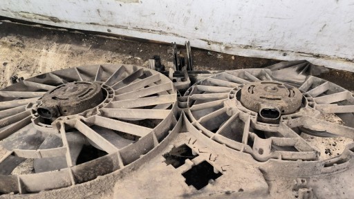radiator fan 8240590 RENAULT MASTER III