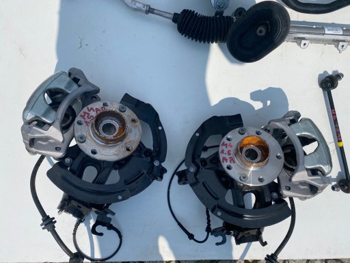 RENAULT MEGANE IV LIFT 2020 1.5 DCI nápravnice naprava