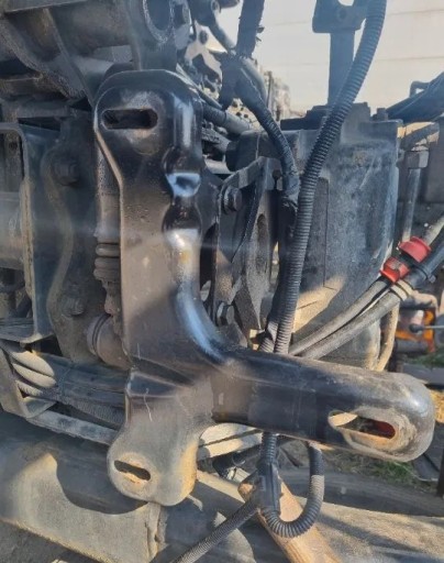 КРОНШТЕЙН ЛИСТОВОГО МЕТАЛЛА КРЕПЛЕНИЕ БАМПЕРА LH MAN TGL