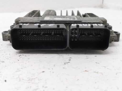 control unit of the engine OPEL ANTARA 2.2 CDTi 25190507