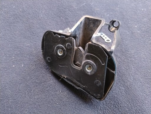 lock door of the sliding SUWANYCH of left VW T5 TRANSPORTER 03- 7H0843603