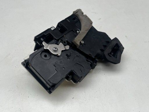 AUDI A6 A7 C8 lock door left rear part 4K0839015P @M